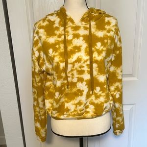 Crop top tie dye hoodie